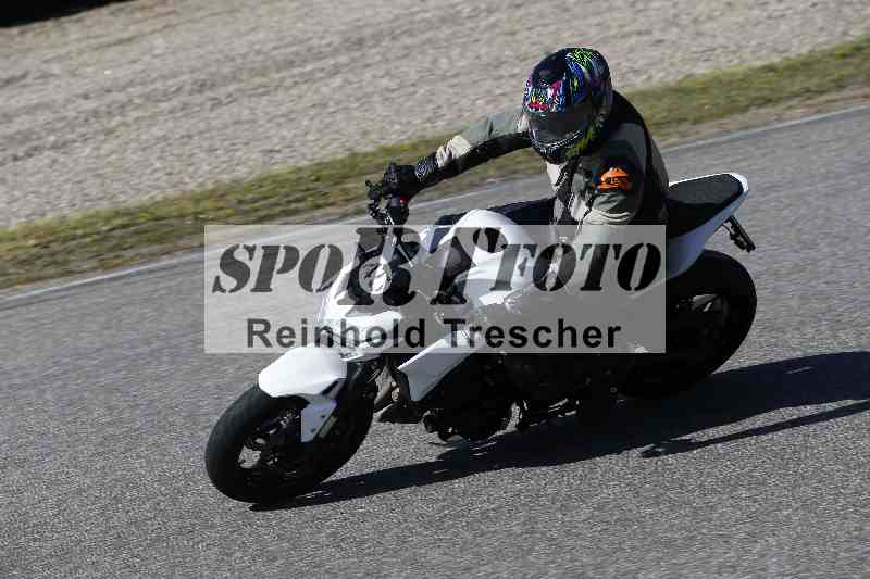 /01 02.04.2026 MAZ ADR/Gruppe gelb Gruppe gruen/45